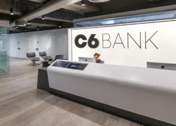 Conta C6 Bank: Vale a pena abrir em 2024?