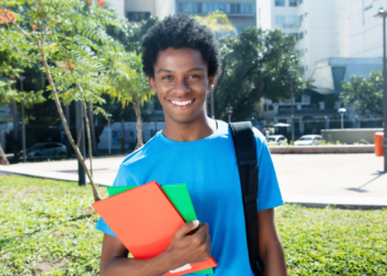 Sistema IEP no Bolsa Família: como funciona o sistema de presença e controle