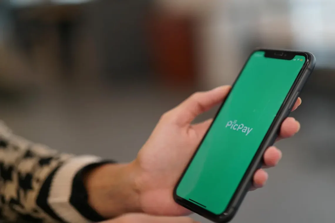 Como cancelar ou protestar a fatura do PicPay