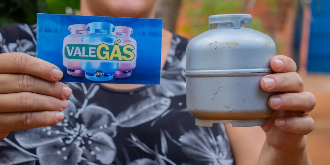 Bolsa Família + Auxílio-Gás liberado no Caixa Tem; veja como sacar