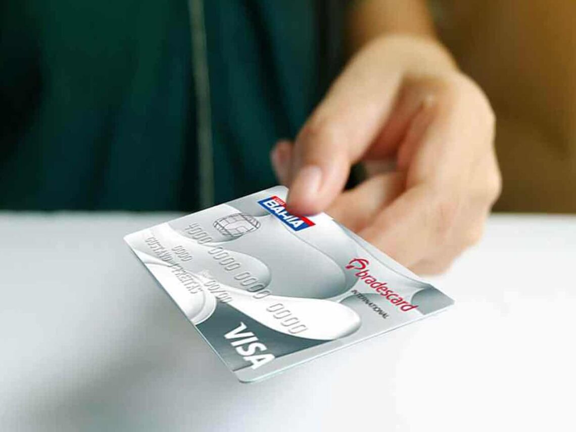 Cartão de crédito Casas Bahia devolve dinheiro para clientes que cumprirem requisito