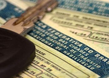 Governo emite CNH gratuita para quem ainda não tem habilitação; pegue a sua
