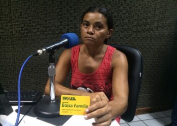 Beneficiário do Bolsa Família é intimado por receber o benefício indevidamente