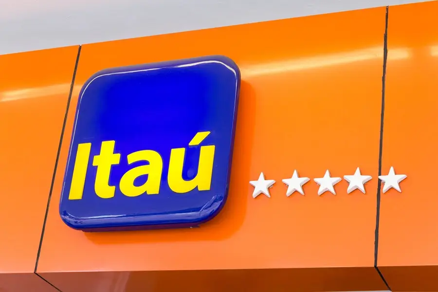 Itaú
