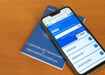 Cresce o número de cortes do INSS: brasileiros retornam a CLT