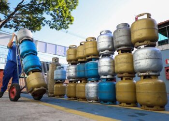 Super Auxílio Gás: veja a nova lista dos bonificados pelo governo