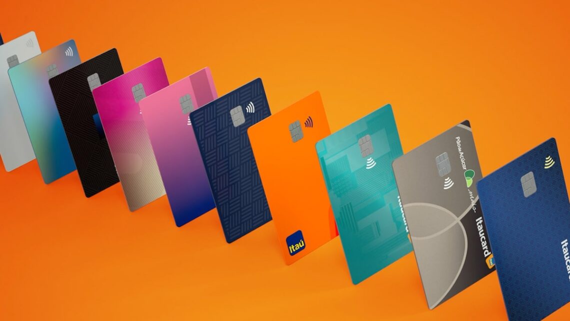 Cartão Itaú tem anuidade? Confira as regras para 2024