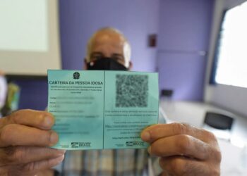 Carteira do Idoso: como saber se você tem direito