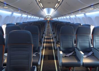 Entenda quais são as regras para a reserva de assento em aviões