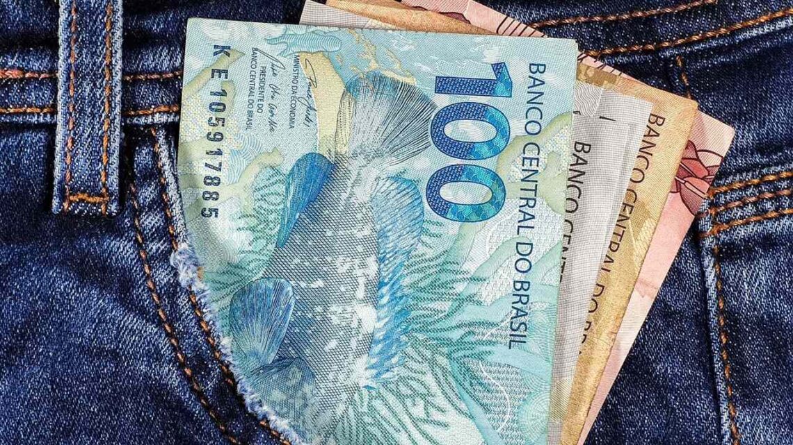 Lista de CPFs que podem ter a sorte de receber R$ 200 na conta do seu banco hoje