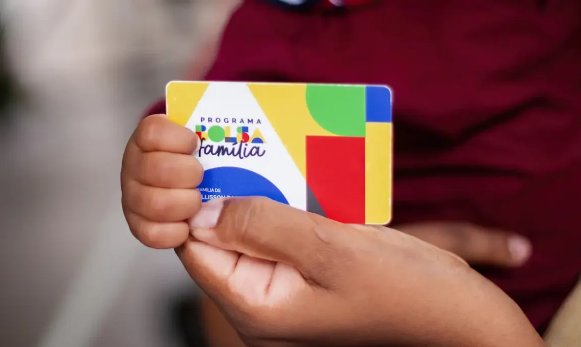 Quais são os deveres de quem está inscrito no Bolsa Família?