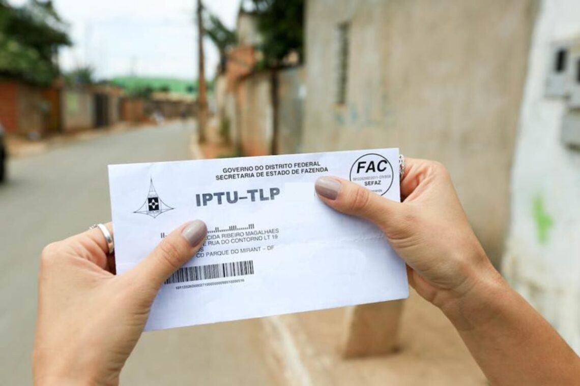 Grupo de brasileiros pode garantir descontos no IPTU; veja como