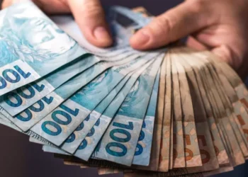 Ganhe pelo menos R$ 7 mil de aposentadoria seguindo estes passos