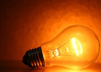 Economize até 65% na sua conta de energia em 2025