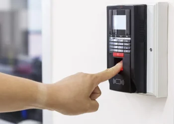 Biometria obrigatória para permanecer no Bolsa Família