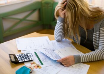 5 dicas práticas para quitar dívidas em atraso e retomar a estabilidade