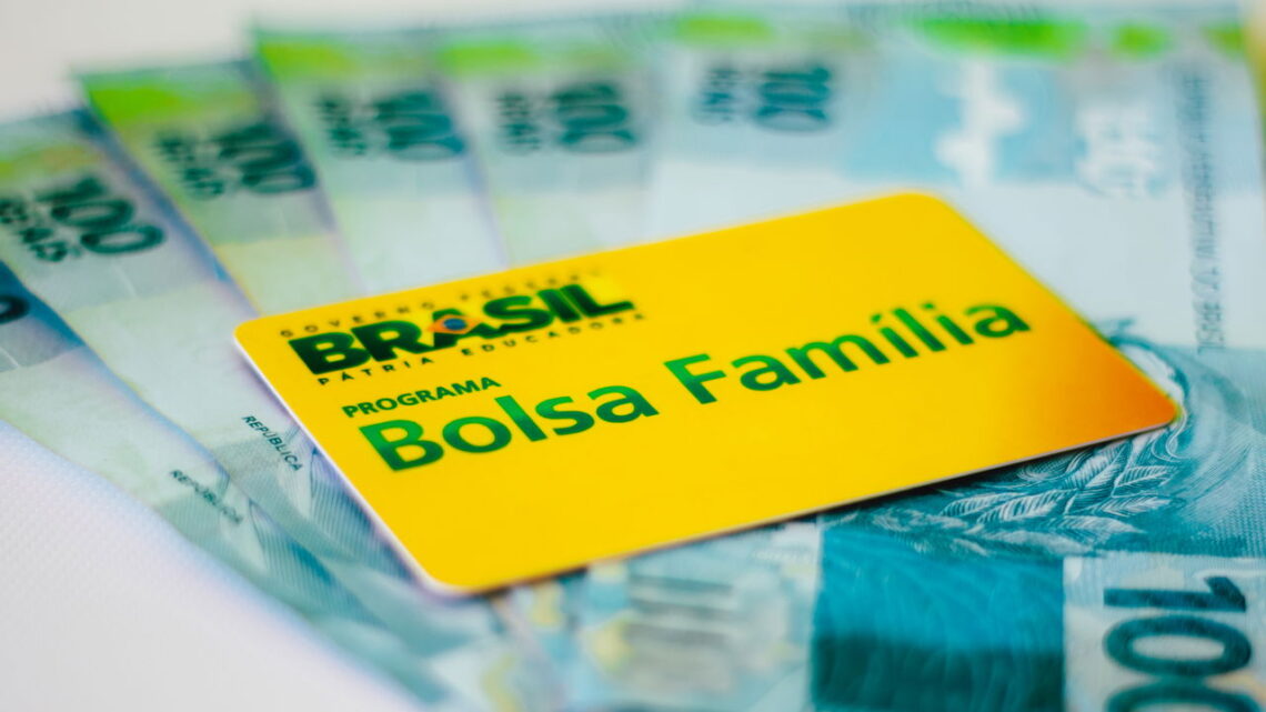 Mais de 1 milhão de beneficiários do Bolsa Família podem perder o auxílio; veja o motivo