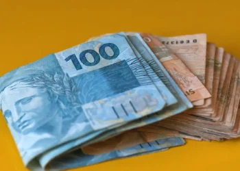 Governo amplia benefícios do Bolsa Família e confirma pagamento de extra neste mês