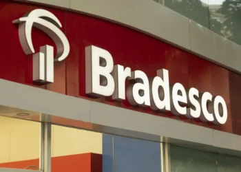 Bradesco está com 385 vagas abertas para trabalhadores de todo o Brasil
