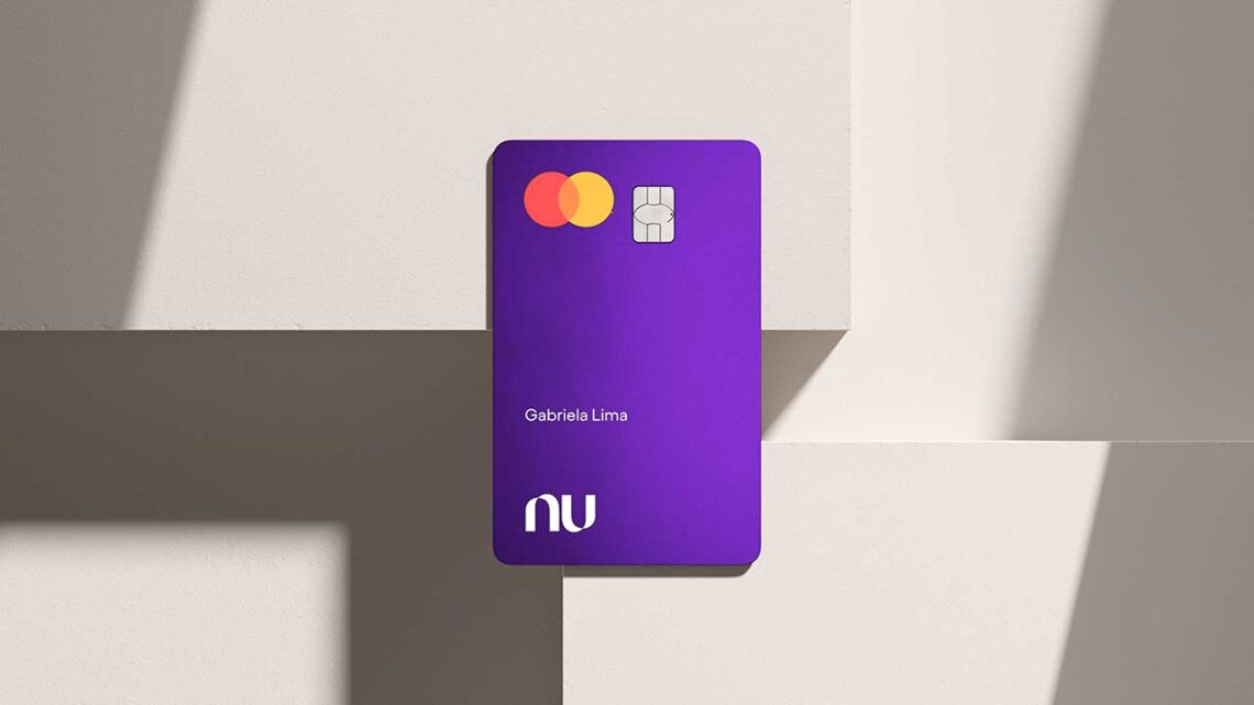 Nubank divulga comunicado oficial sobre anuidade de seus cartões